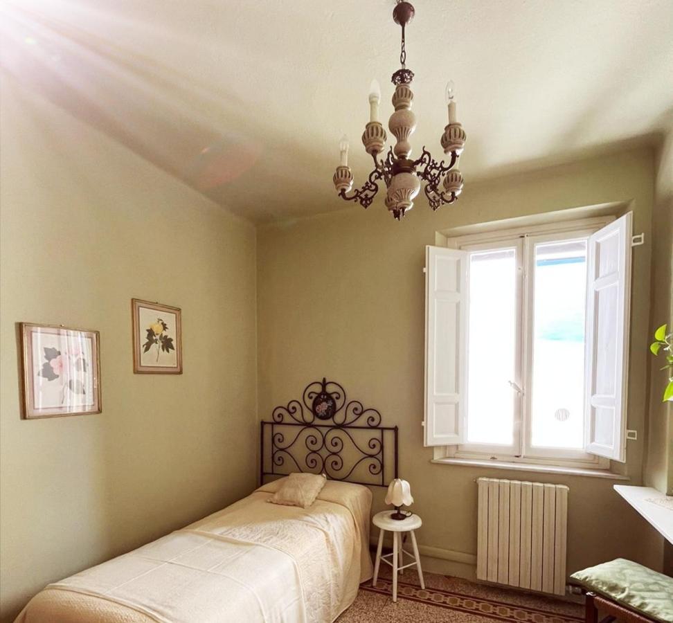 Bed And Breakfast Evelina Lucca Exteriör bild
