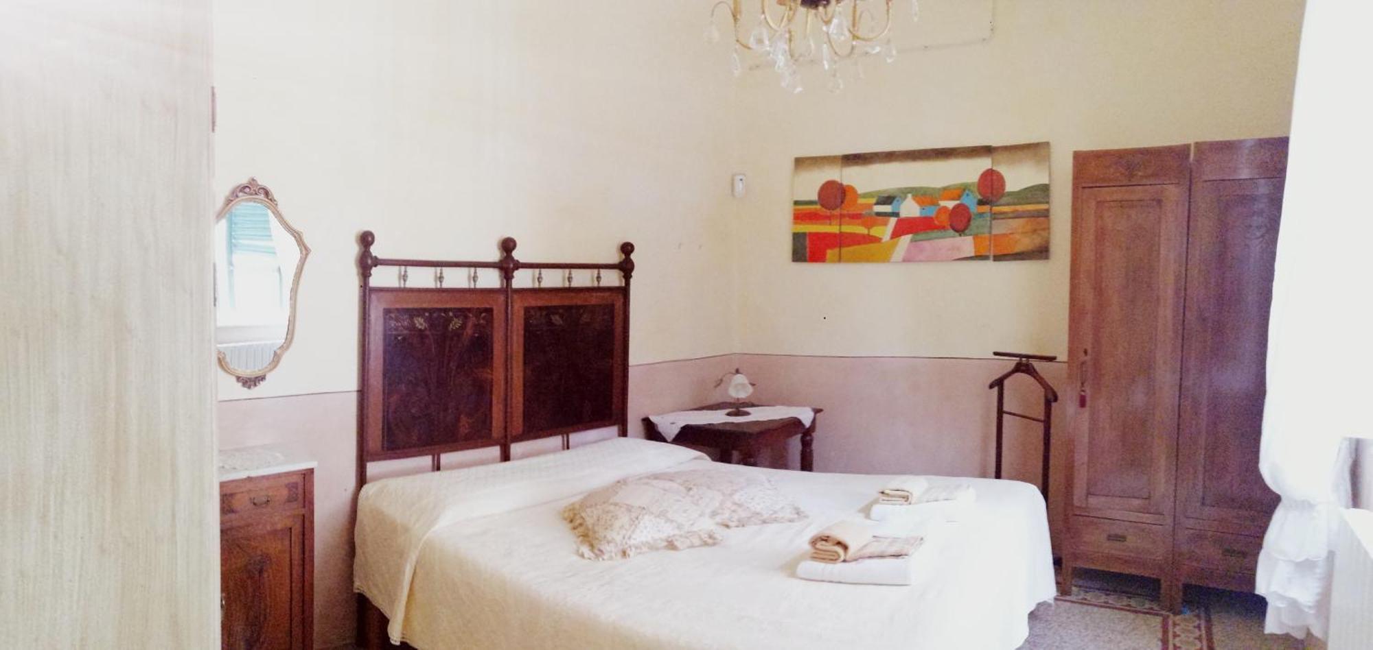Bed And Breakfast Evelina Lucca Exteriör bild